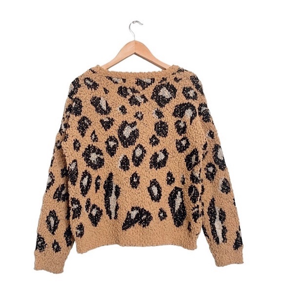 ❌SOLD❌ Freshman Leopard Print Popcorn Knit Sweater Fuzzy Fluffy Neutral Large - Picture 5 of 8